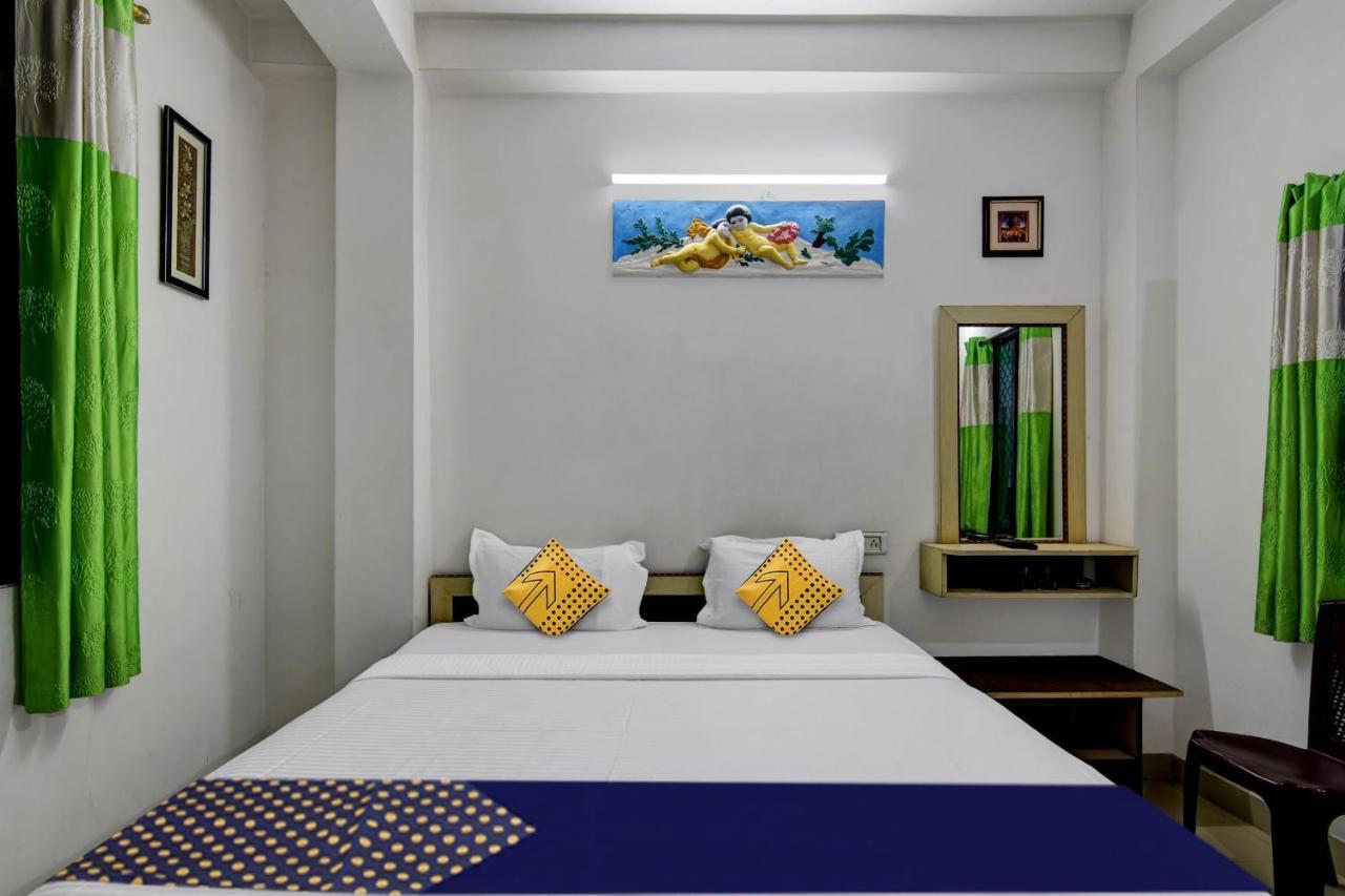 Spot On Ray Palace Ξενοδοχείο Puri Εξωτερικό φωτογραφία